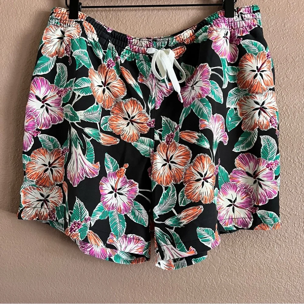 Chubbies Pollen Farrells Floral Print Swim Shorts Size Medium